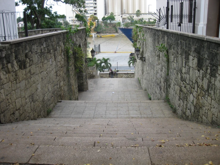 concrete steps up and down some kind of concrete wall