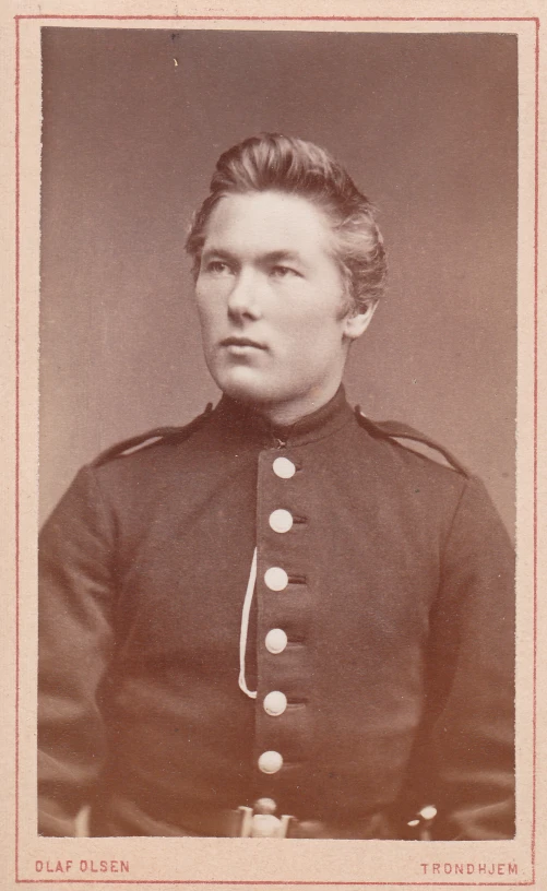 an old po shows a man in a uniform