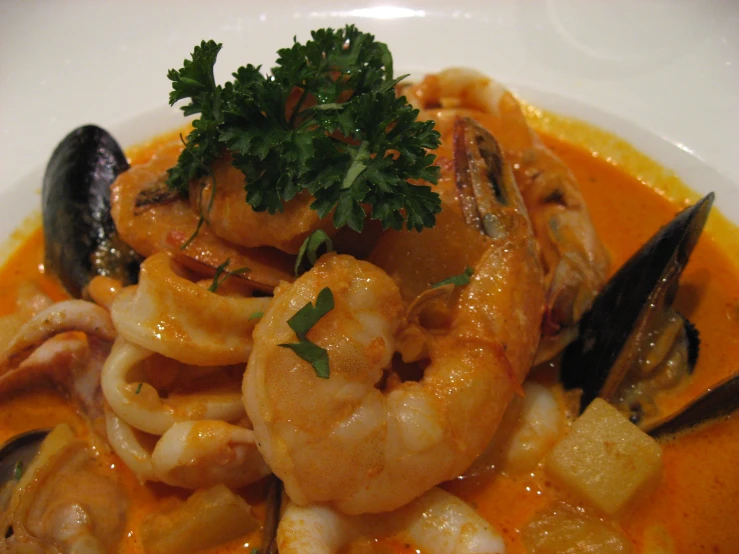 a dish of some type of shrimp and pasta