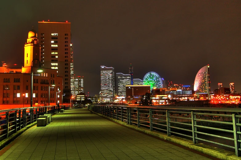 a view of the city skyline with buildings in it