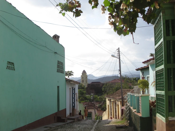 a street that has many small buildings on it