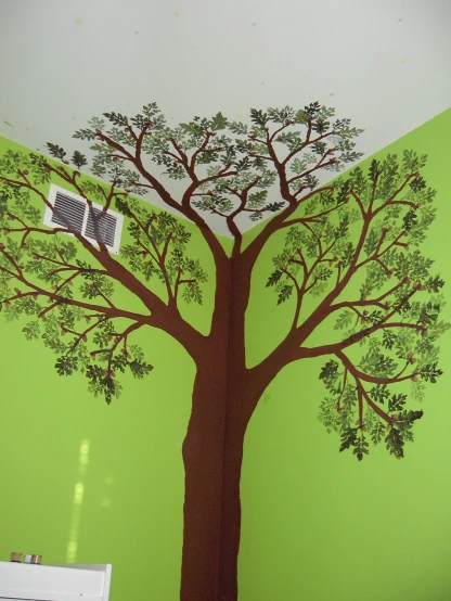 the large wall decals have a tree with leaves
