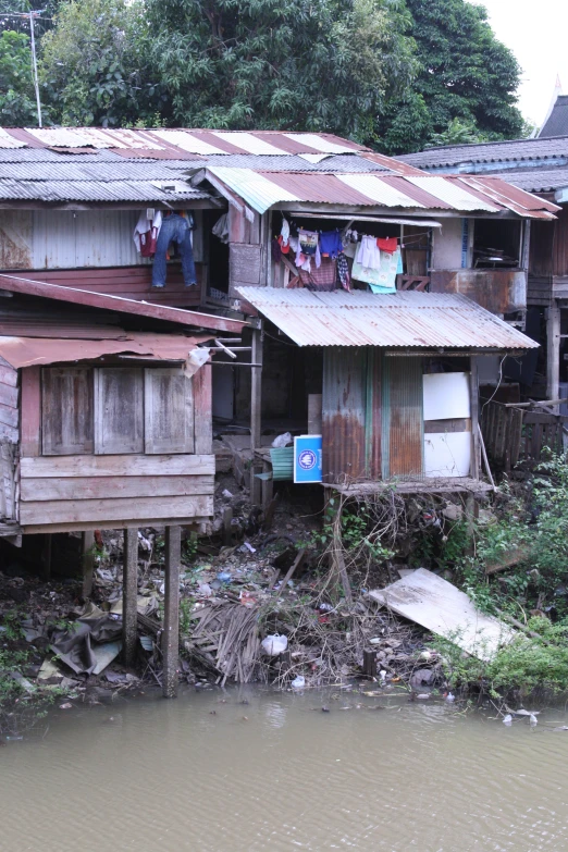 houses along the banks of the flooded rivers