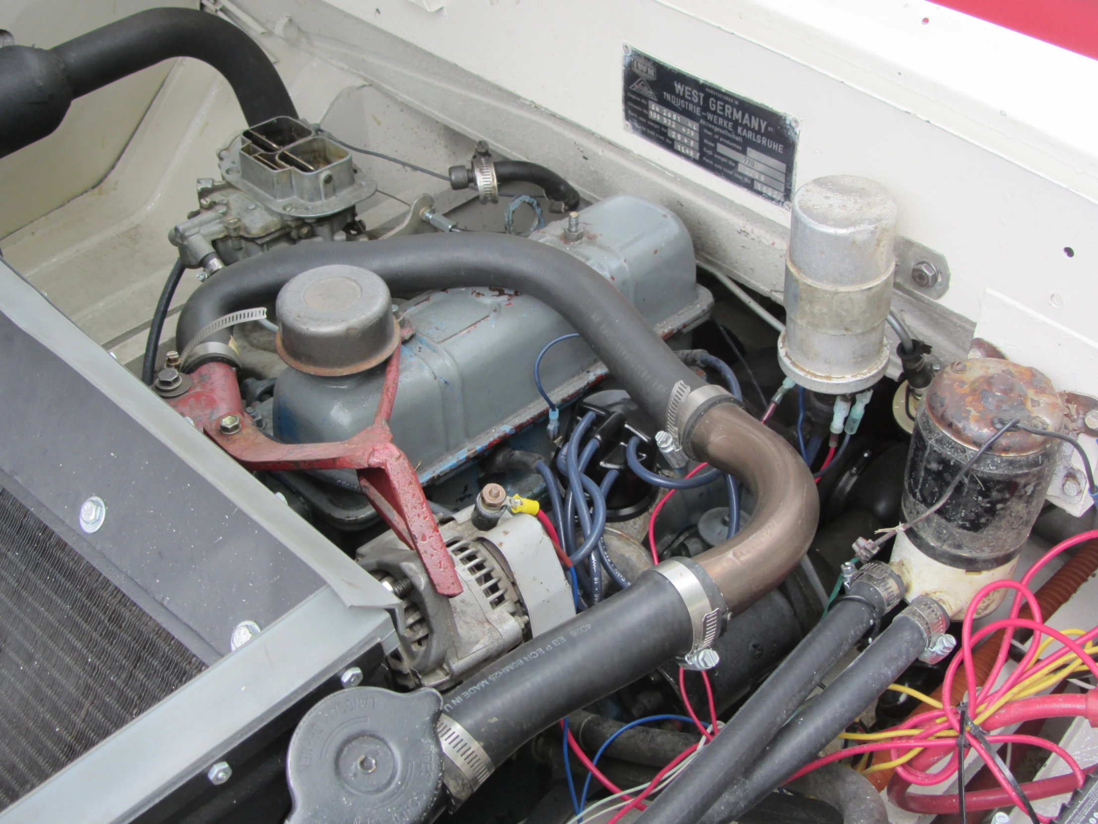 an engine with a number of wires hooked to it