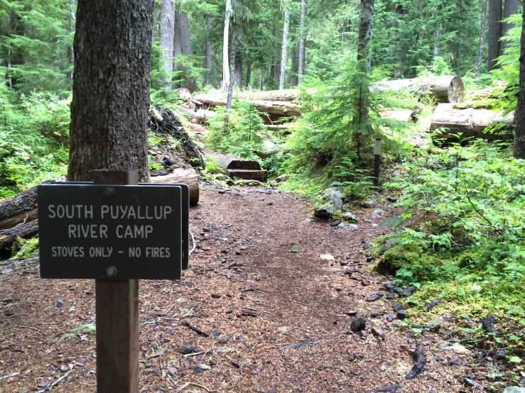trail sign for the south plowing river camp site