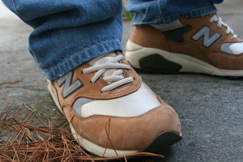 someone wearing a new balance 992 made in england shoe
