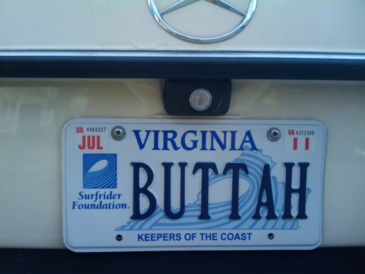 a license plate on the front of a car