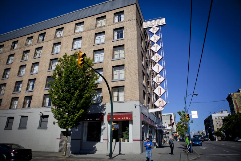 this is the corner of an intersection in an urban setting