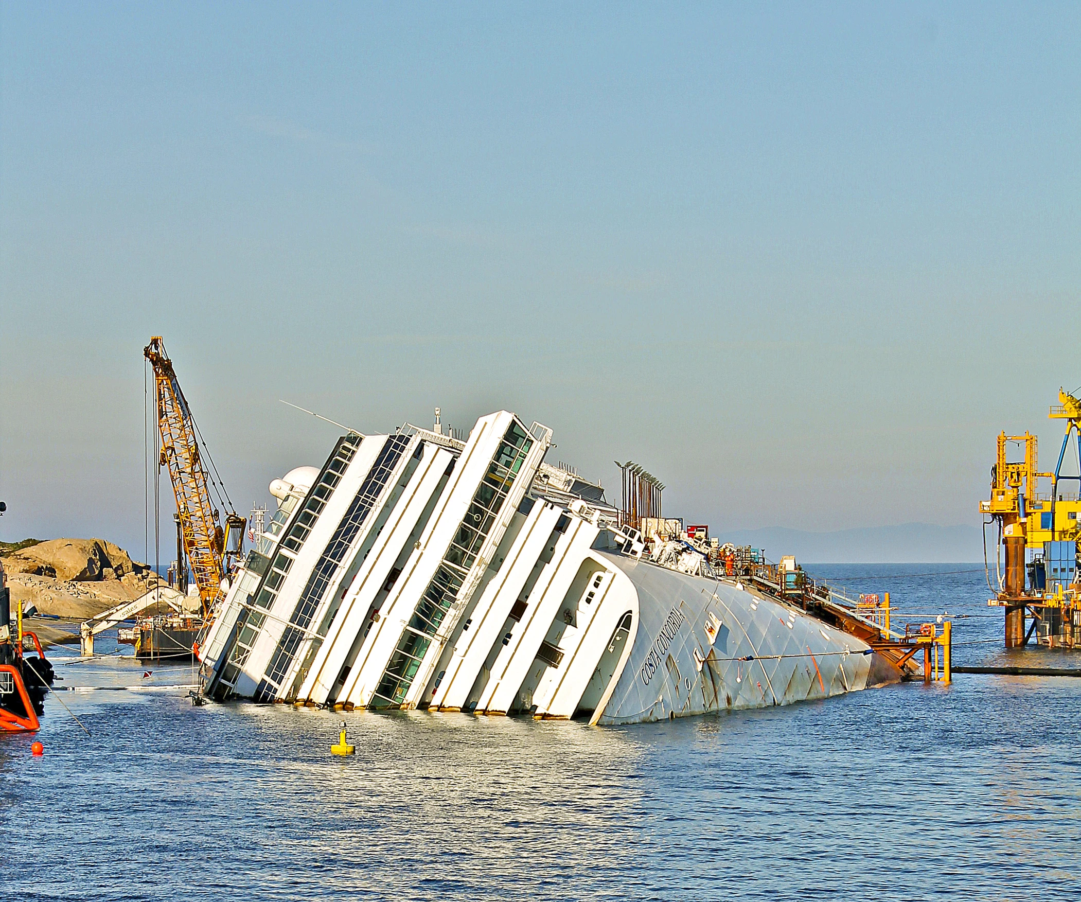 the ship is sitting in the water at sea