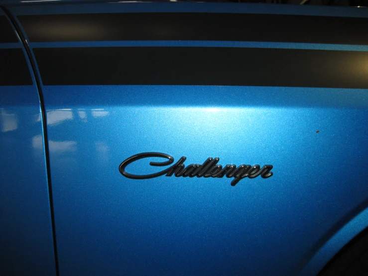a close up of the emblem on the back end of a car