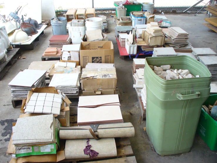 some cardboard boxes are lined up together on the floor