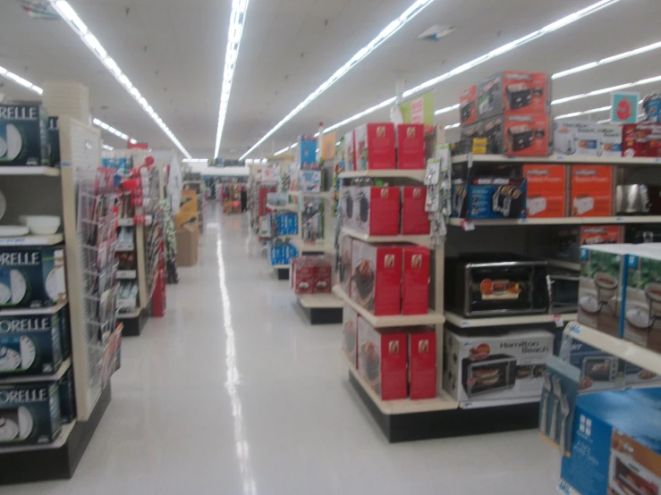 this is a view of an empty store aisle