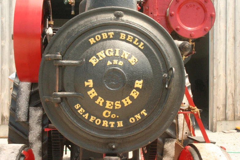 an old steam engine with the word berkner and north point written on it