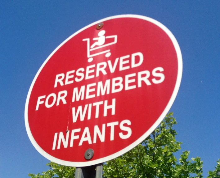 this is a sign stating that members are reserved