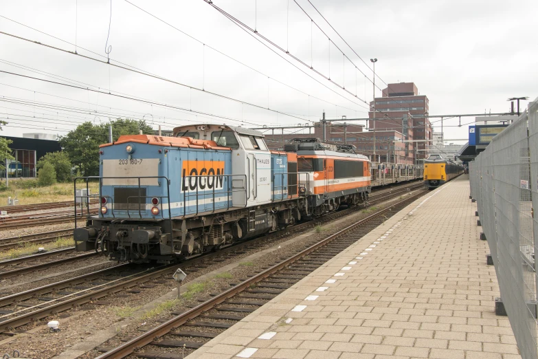 the train is coming in front of another train