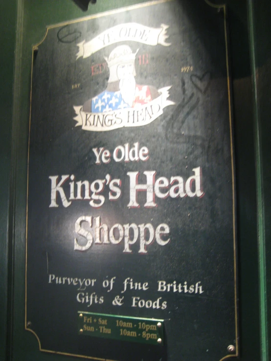 the sign for yelder king's head shoppe