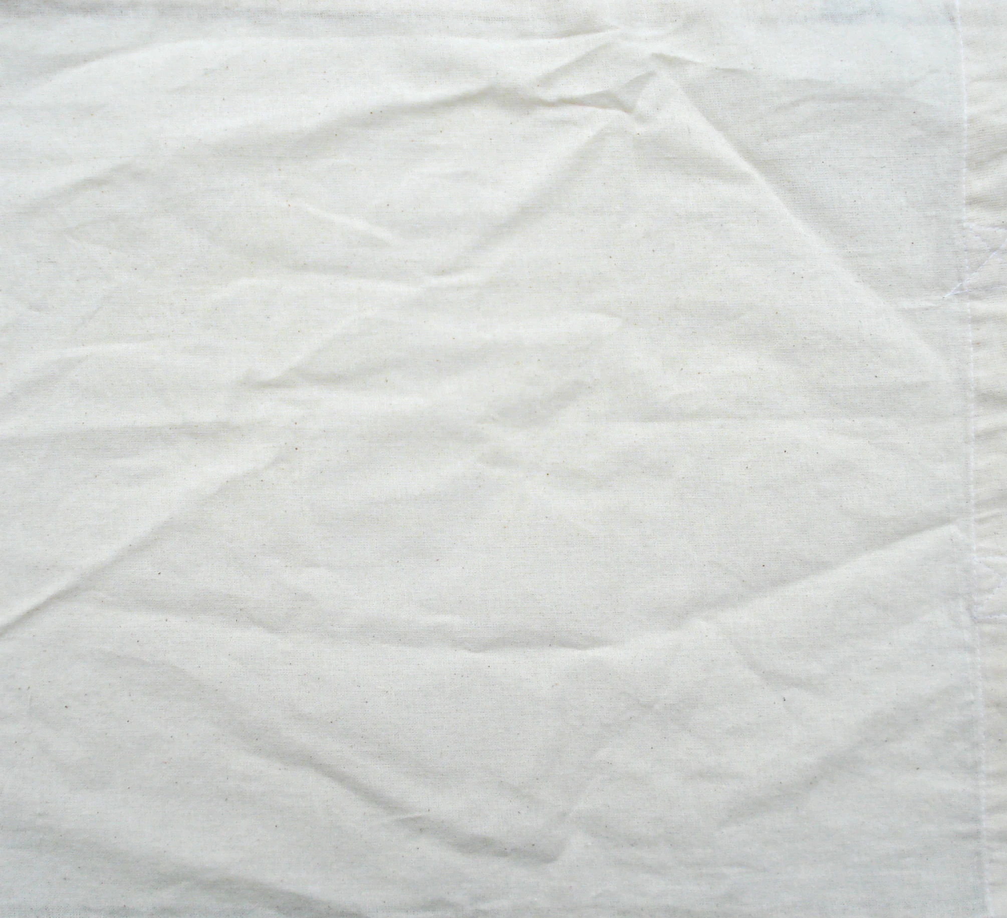 the bottom half of a white sheet