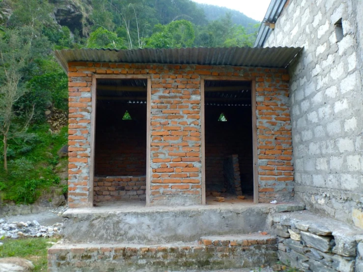 this is an outdoor living area in a mountain setting