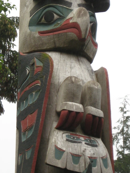 the face of an native native looking statue
