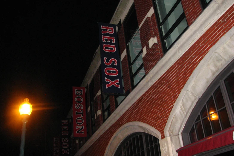 a night view of the outside of the boston red sox