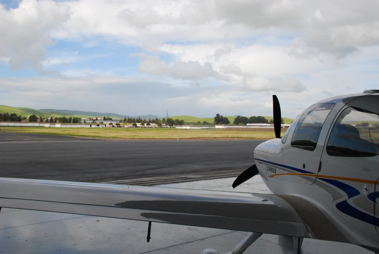 a small plane that is on the runway