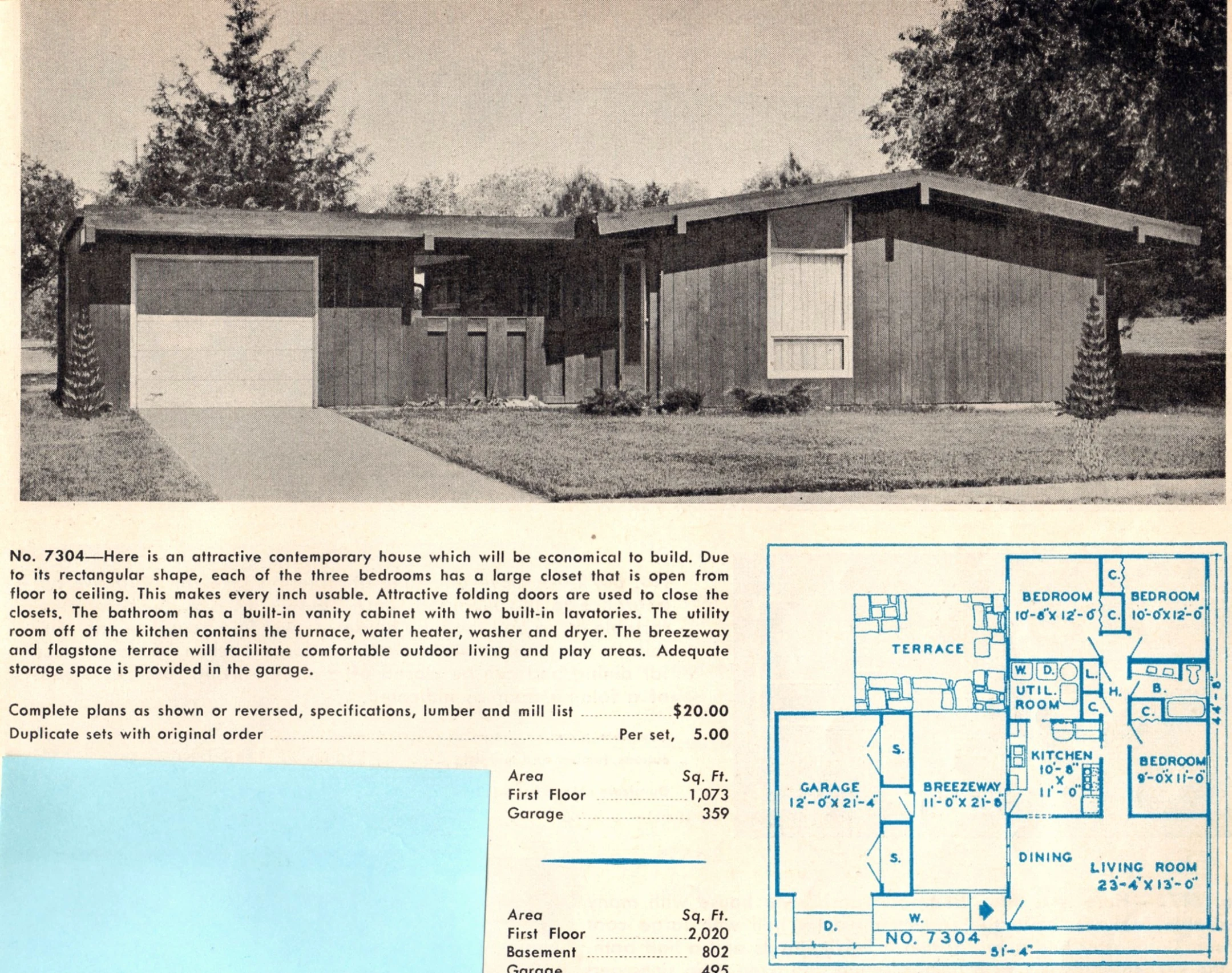 a po showing a home, two garages and a front entrance