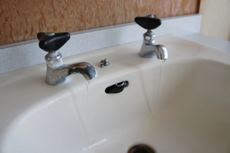 there are two faucets running from the faucet