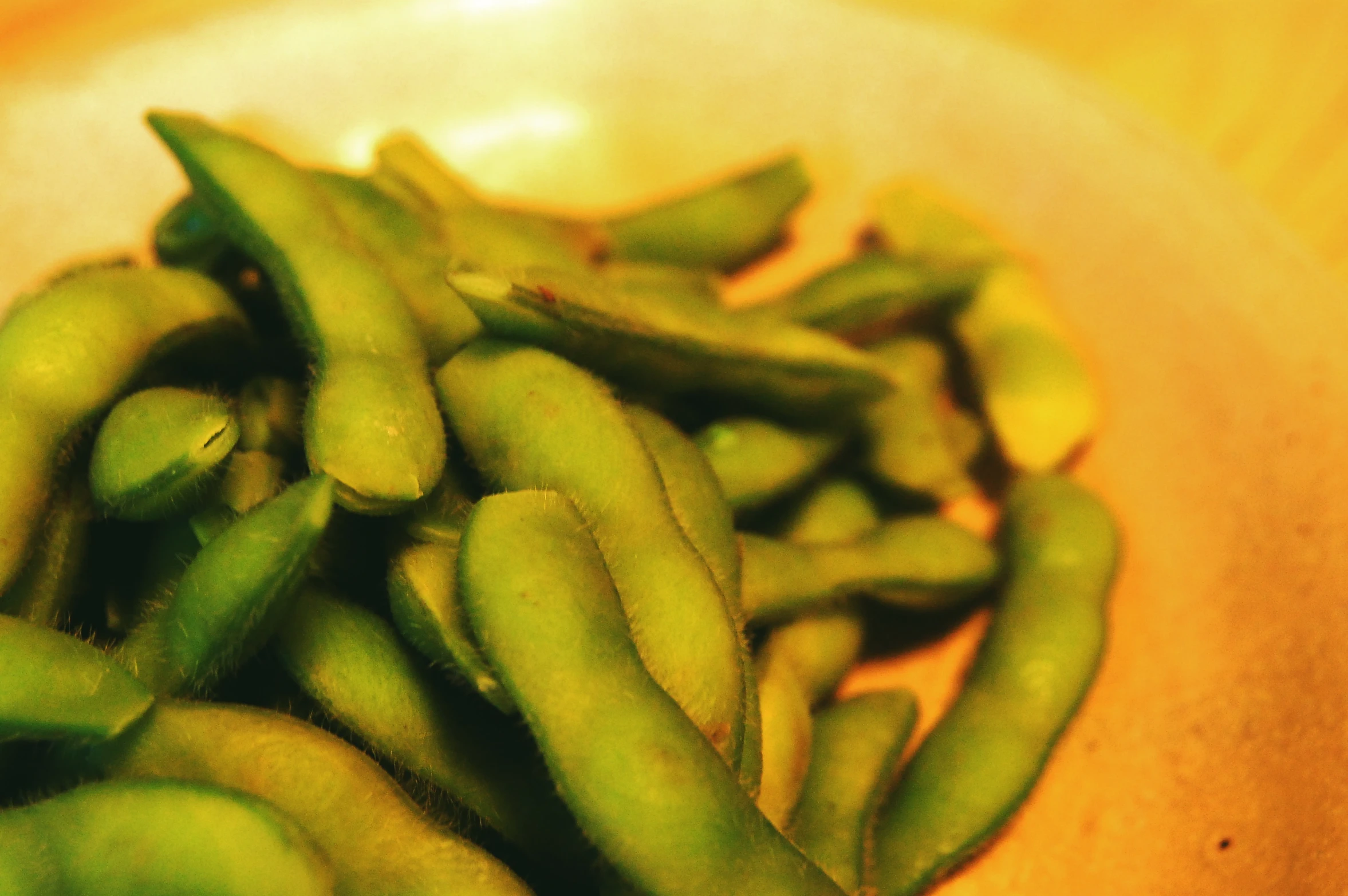 green beans in a bowl of some sort