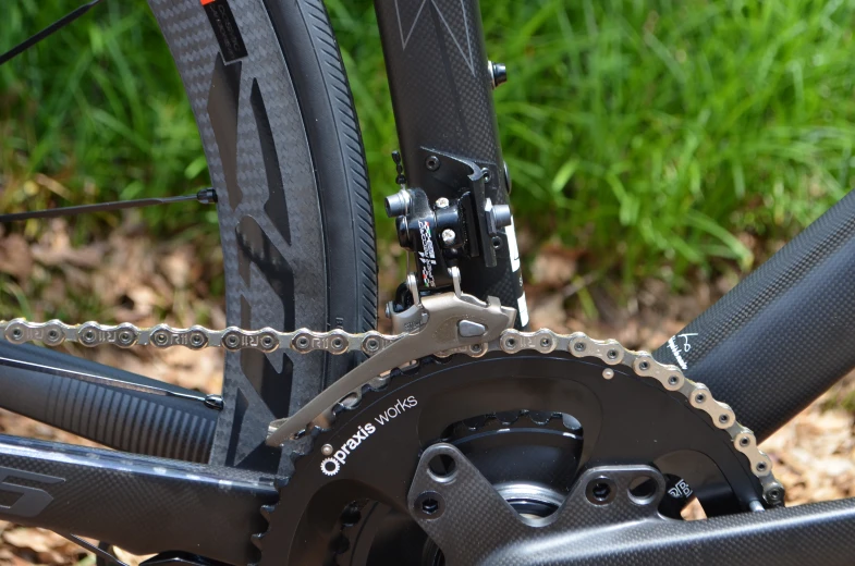 the center is neatly placed, with the bike chain still intact