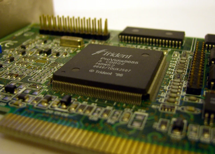 a small micro processor sitting on top of a computer chip