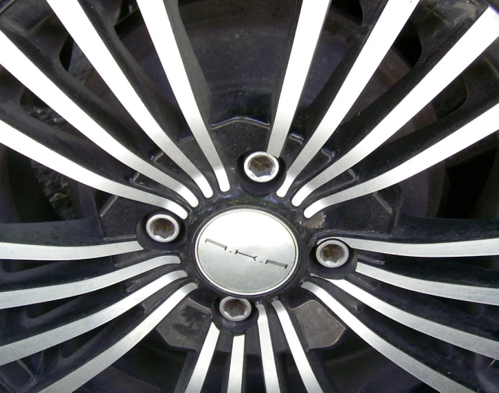 the tire rims of a modern style car