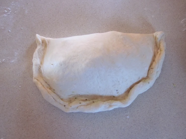 dough with an unmatted edge on a table
