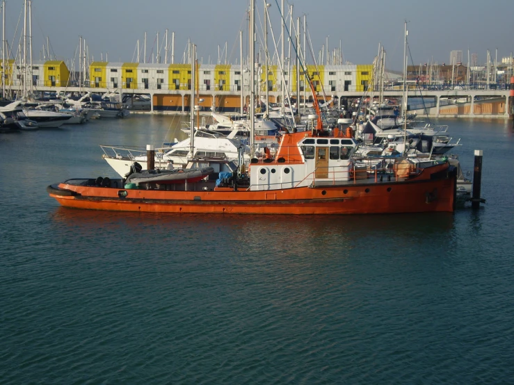 many ships are in the ocean and docked