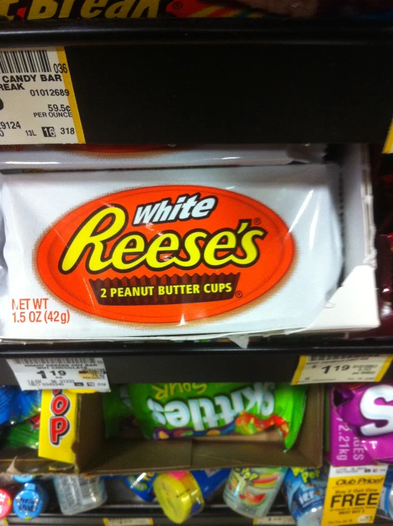 an image of reeses in the aisle
