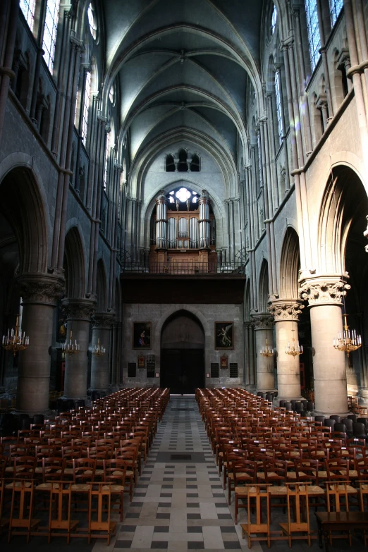 a large building with many tables and chairs