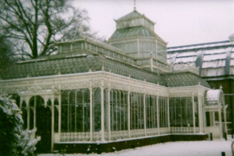 this is a building with a glass roof