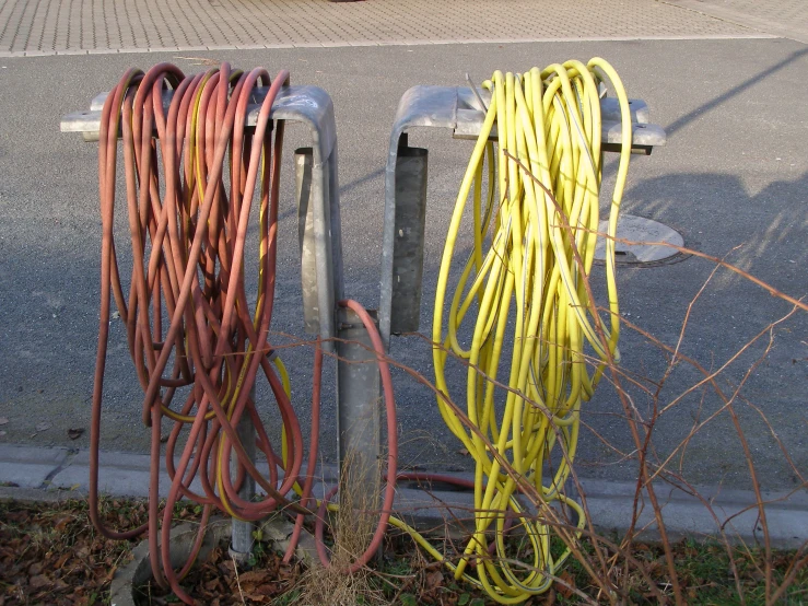 the wires are yellow and brown, but the power has been red