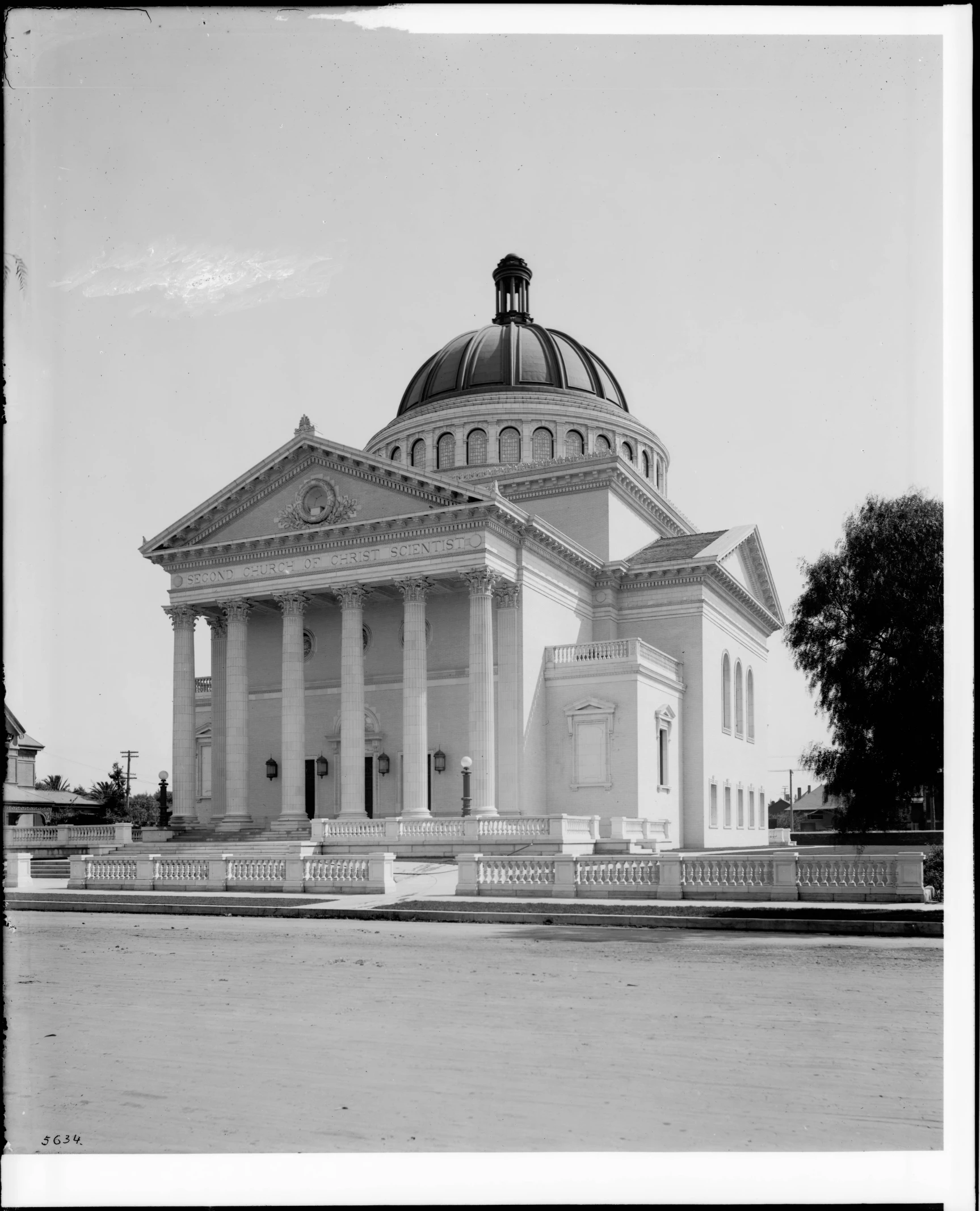 an old black and white po shows the dome on the building