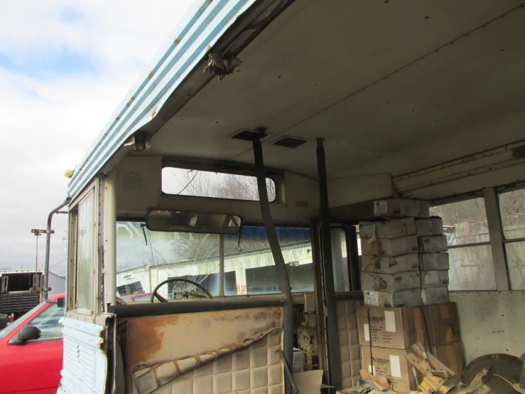 the view of the outside of an abandoned building