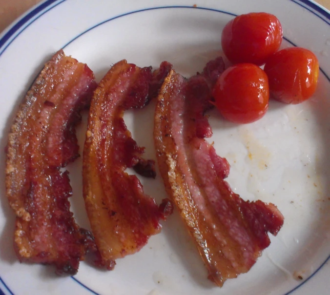 bacon wrapped in bacon, tomatoes and tomatoes