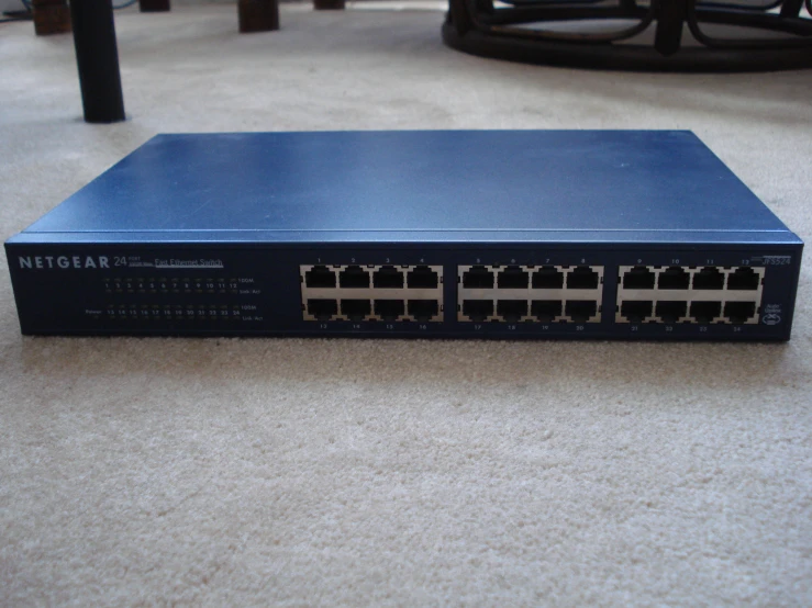 this is a closeup of an ethernet route switch