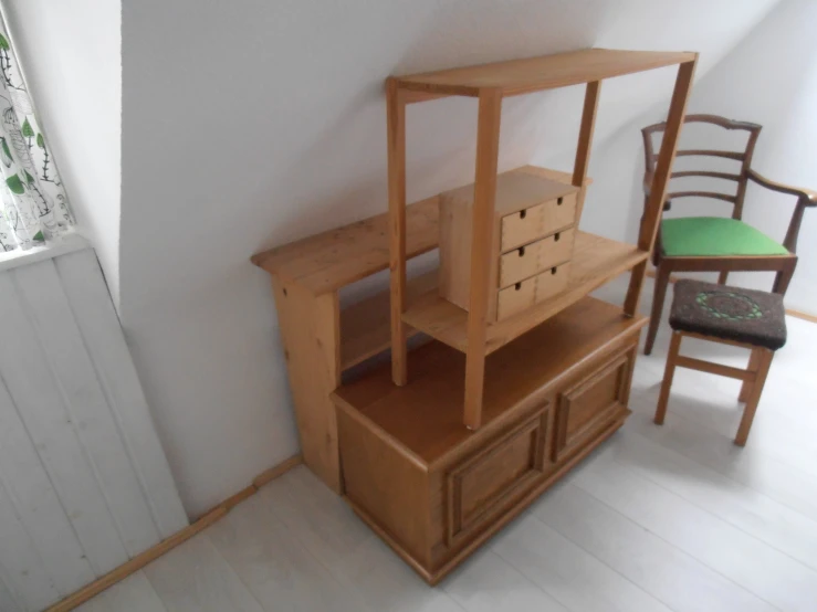 a small table that has several drawers in it