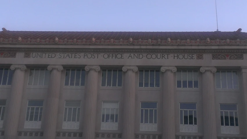 the front of the united states coast and court house building