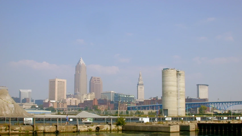 the buildings are along side the water