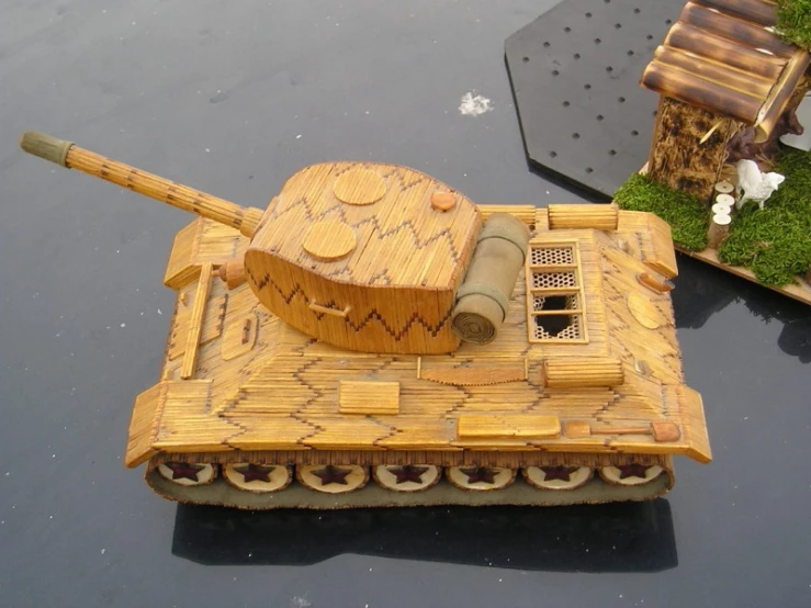 a very old and nice looking model of a tank