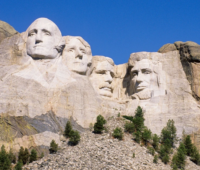 some of the presidents on mount rushen are made out of granite