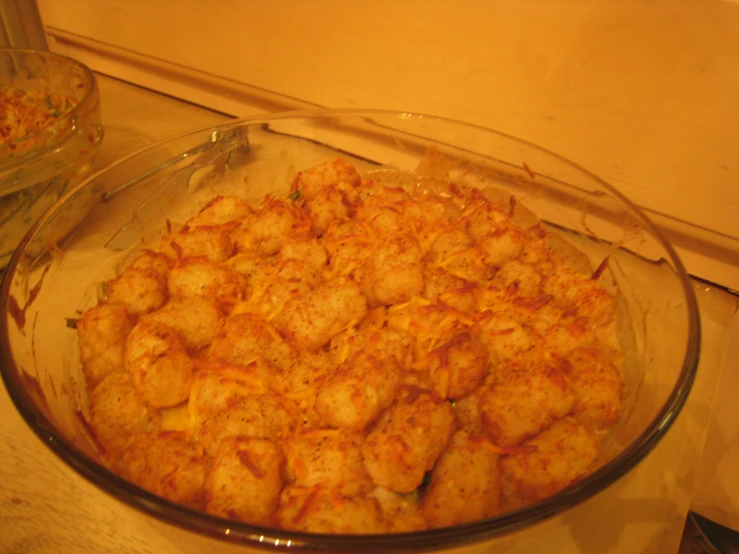 a dish of food that has been prepared in a glass bowl