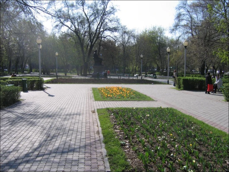 people walking in the park, walking and listening to the music