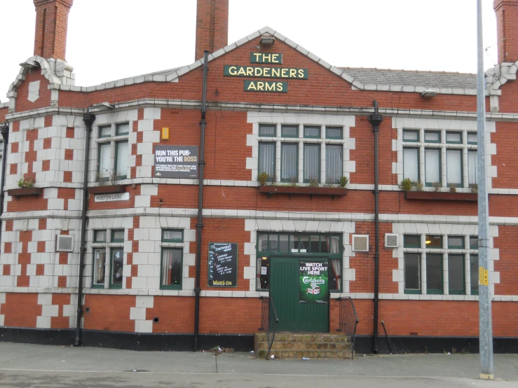 the gardener's arms el is one of the oldest in liverpool