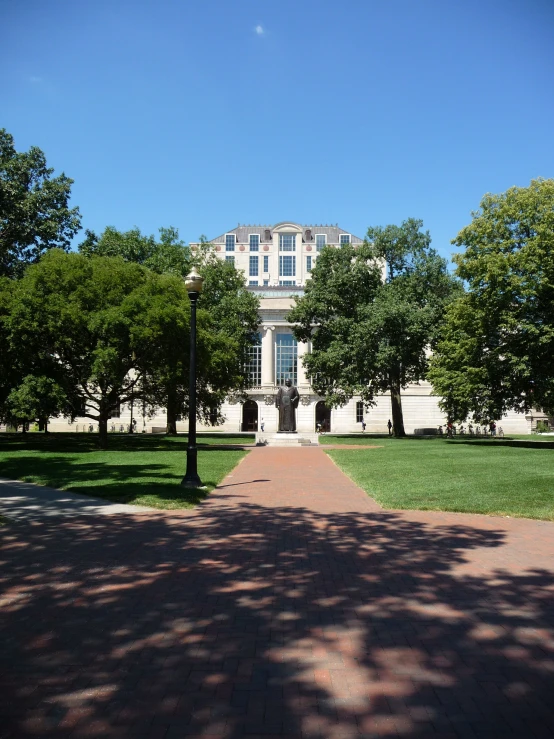 a wide courtyard in front of a building